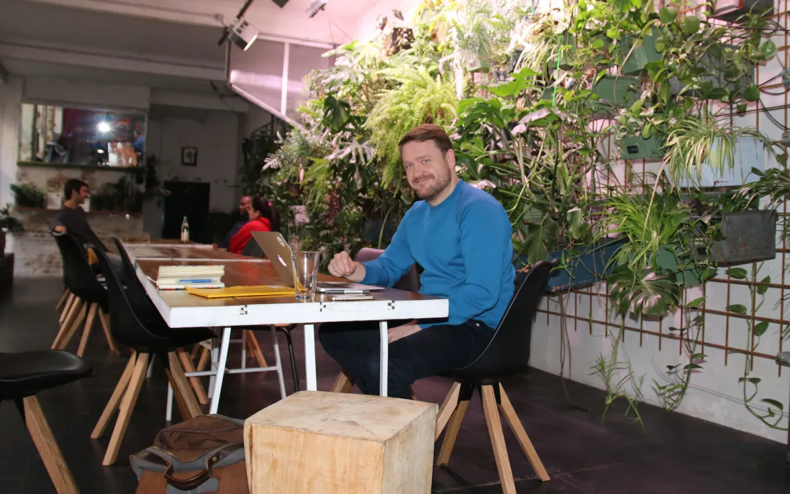 Hier ist ein Kraut gewachsen