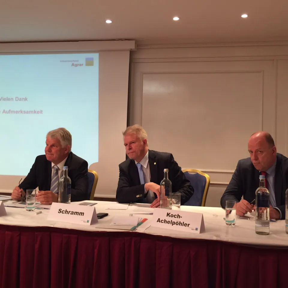 Jahrespressekonferenz 2015 / Nachfragehoch bei Agrarchemie hält an