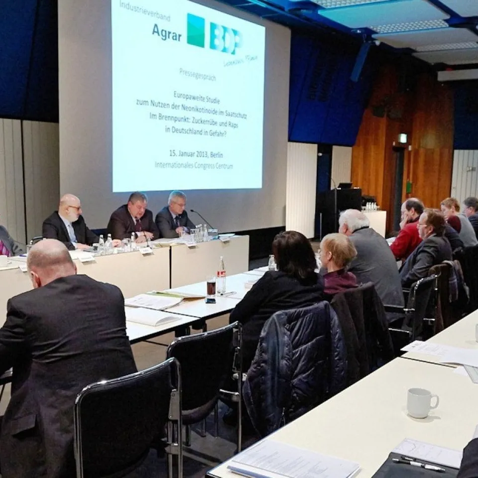 Neue Studie belegt: Wohlstand, Jobs und Umwelt profitieren von moderner Saatgutbeizung in der EU